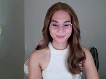Chelly4u69 Chaturbate stream image from July 12, 2026
