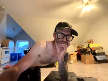 Jerkofftomysissyass Chaturbate stream image from July 12, 2026