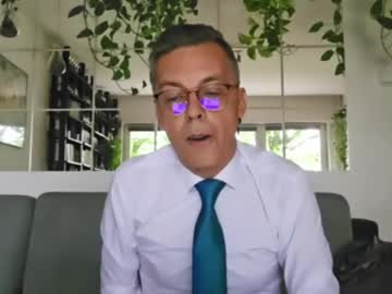 Suit_Elegant Chaturbate stream image from July 12, 2026