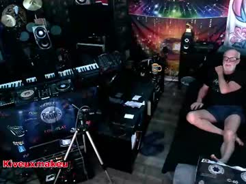 Kiveuxmaqueue Chaturbate stream image from July 12, 2026