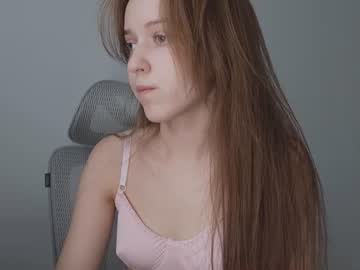 Monnymoonn Chaturbate stream image from July 12, 2026
