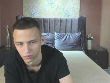 Lucaskaur Chaturbate stream image from July 12, 2026