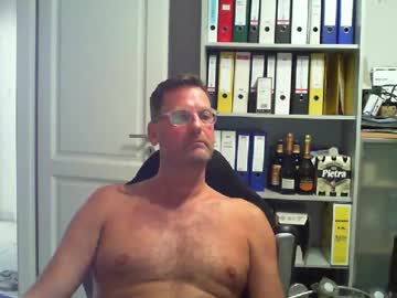 Macfly67 Chaturbate stream image from July 12, 2026