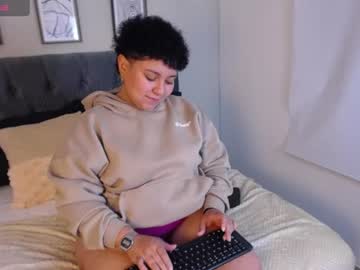 Curly_Cam_Queen Chaturbate stream image from July 13, 2026