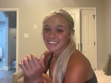 Juliannapeyton Chaturbate stream image from July 13, 2026