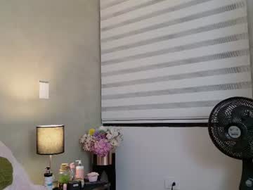 Kellytesh Chaturbate stream image from July 13, 2026