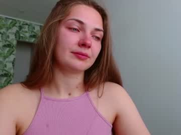 Oliviashiny Chaturbate stream image from July 13, 2026