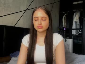 Callmehannax Chaturbate stream image from July 13, 2026
