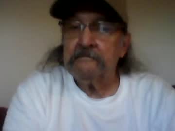 1valentine Chaturbate stream image from July 13, 2026