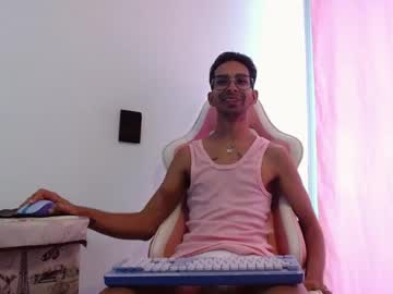 Jhonsonvlatino Chaturbate stream image from July 13, 2026