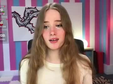 Eviecam Chaturbate stream image from July 13, 2026