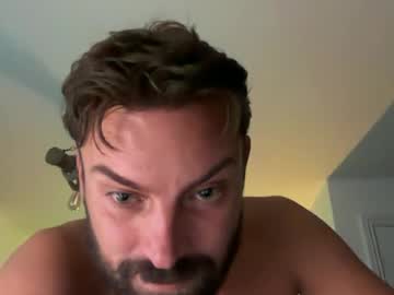 Downlowdown Chaturbate stream image from July 13, 2026