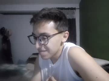 Aleexrune Chaturbate stream image from July 14, 2026