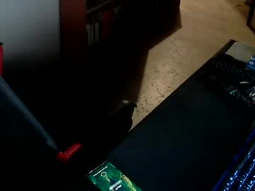 Biparislove Chaturbate stream image from July 14, 2026