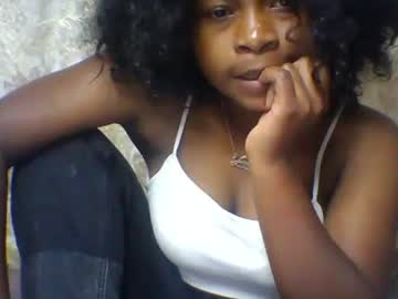Sandraalyd Chaturbate stream image from July 14, 2026