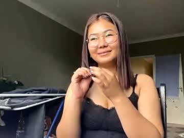 Eliatrimmell Chaturbate stream image from July 14, 2026
