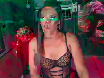 Stellabronze Chaturbate stream image from July 14, 2026