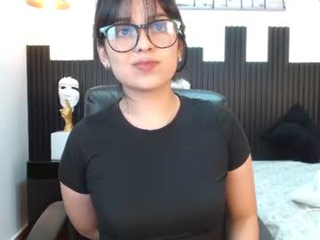 Yurii_Petite Chaturbate stream image from July 14, 2026