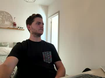 Syl092 Chaturbate stream image from July 14, 2026