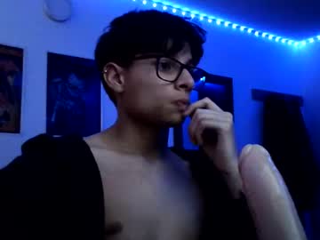 Holis2127489 Chaturbate stream image from July 14, 2026