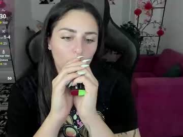Valeriiemills Chaturbate stream image from July 15, 2026