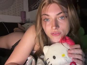 Lynnxadams Chaturbate stream image from July 15, 2026