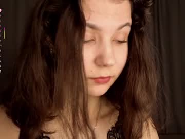 Serinazele Chaturbate stream image from July 15, 2026