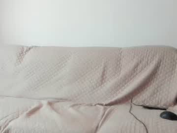 Issabelle_69 Chaturbate stream image from July 15, 2026