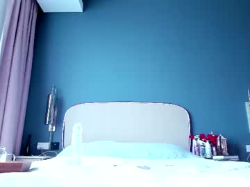 Lizaloveness Chaturbate stream image from July 15, 2026