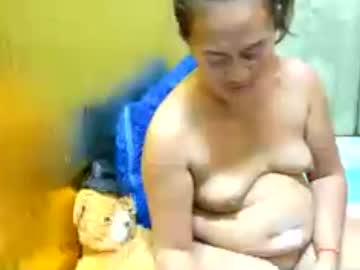 Xxloveheart Chaturbate stream image from July 15, 2026