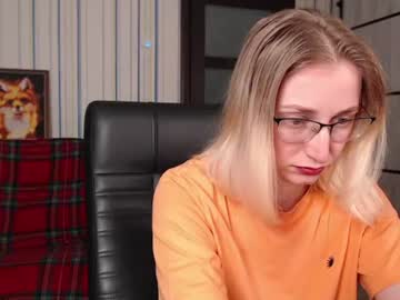 Vikaericka Chaturbate stream image from July 15, 2026