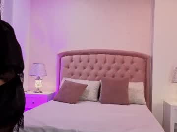 Chloemoon10 Chaturbate stream image from July 15, 2026