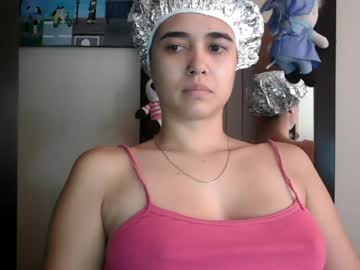 Triana_Bell Chaturbate stream image from July 15, 2026
