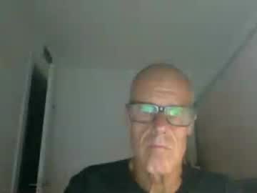 Forrest66667 Chaturbate stream image from July 15, 2026