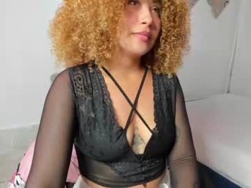Gold_Curlscb Chaturbate stream image from July 15, 2026