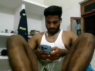 Hothunkman352176 Chaturbate stream image from July 15, 2026