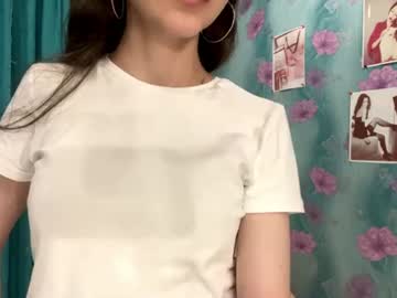 Zoniaferracioli Chaturbate stream image from July 15, 2026