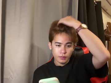 Xluminous Chaturbate stream image from July 15, 2026