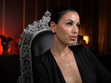 Mistresskellykent Chaturbate stream image from July 15, 2026