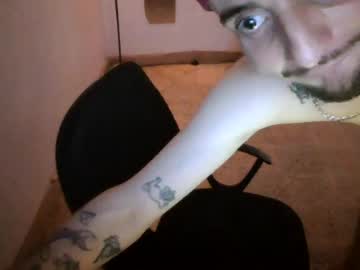 Juan235665 Chaturbate stream image from July 16, 2026