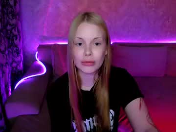 Eva_Ellis Chaturbate stream image from July 16, 2026