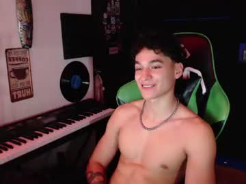Gymbro42 Chaturbate stream image from July 16, 2026