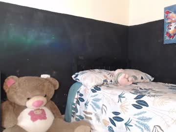 Luciana_Keating Chaturbate stream image from July 16, 2026