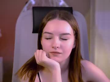 Kelliebanshe Chaturbate stream image from July 16, 2026