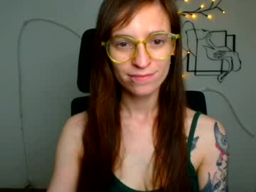 Ivynoir_ Chaturbate stream image from July 16, 2026