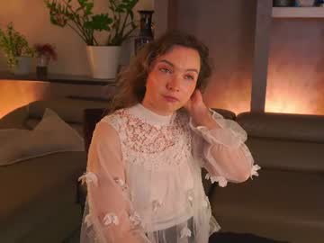 Ellagramza Chaturbate stream image from July 16, 2026