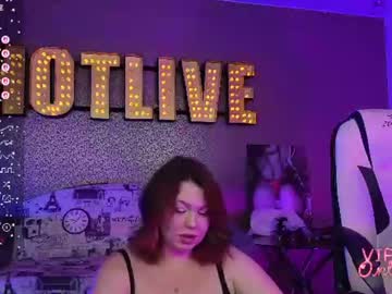 Lilumytrend Chaturbate stream image from July 16, 2026