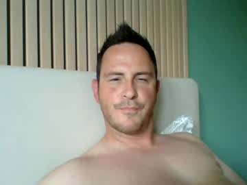 Hugosir123 Chaturbate stream image from July 16, 2026