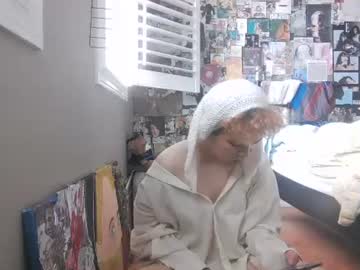 Hornyfemfag Chaturbate stream image from July 16, 2026