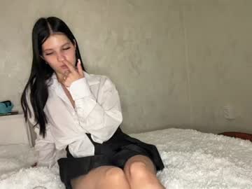 Missriseez Chaturbate stream image from July 16, 2026